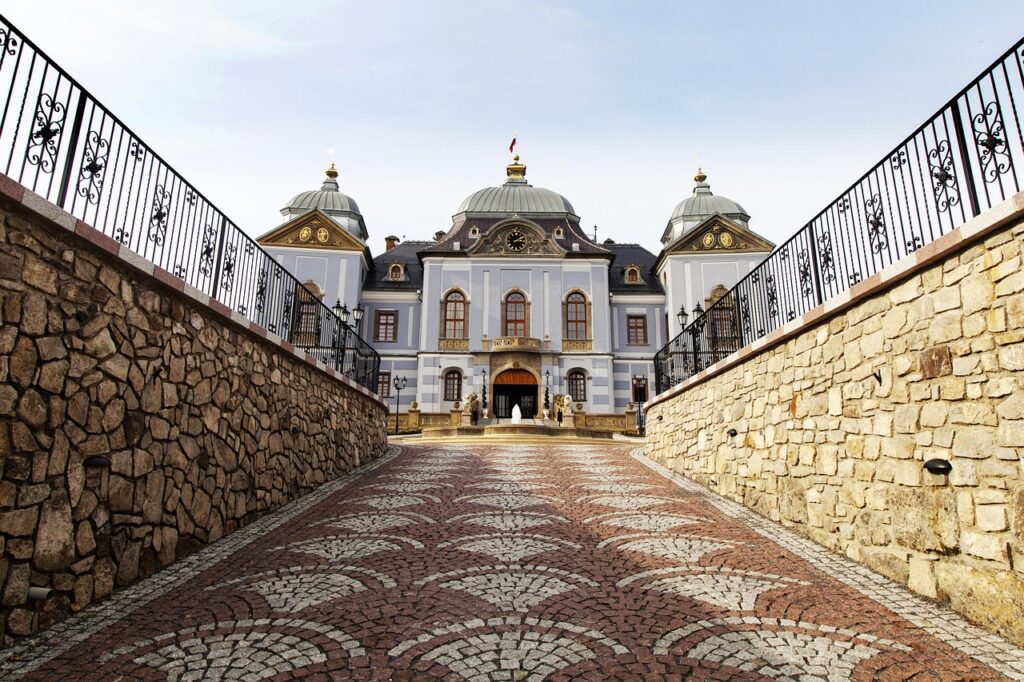 名刺の受け渡しにおける机上マナーとは？