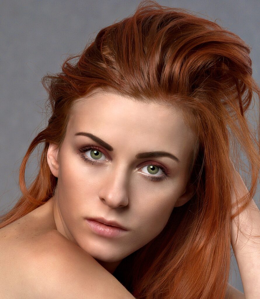 ビジネスシーンで押さえておきたいメイクのマナーとルールは？